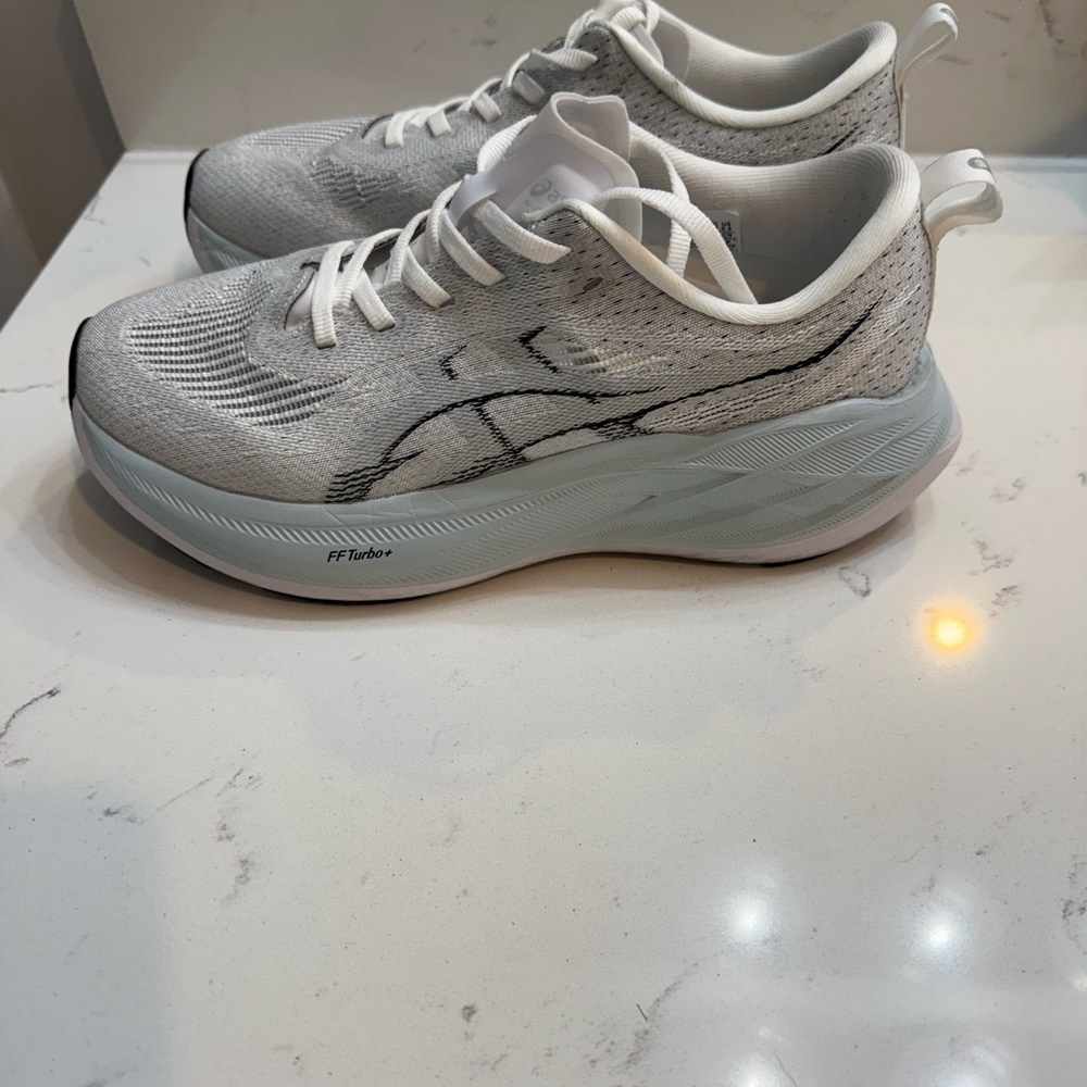 ASICS Superblast 2 - Picture 2 of 7